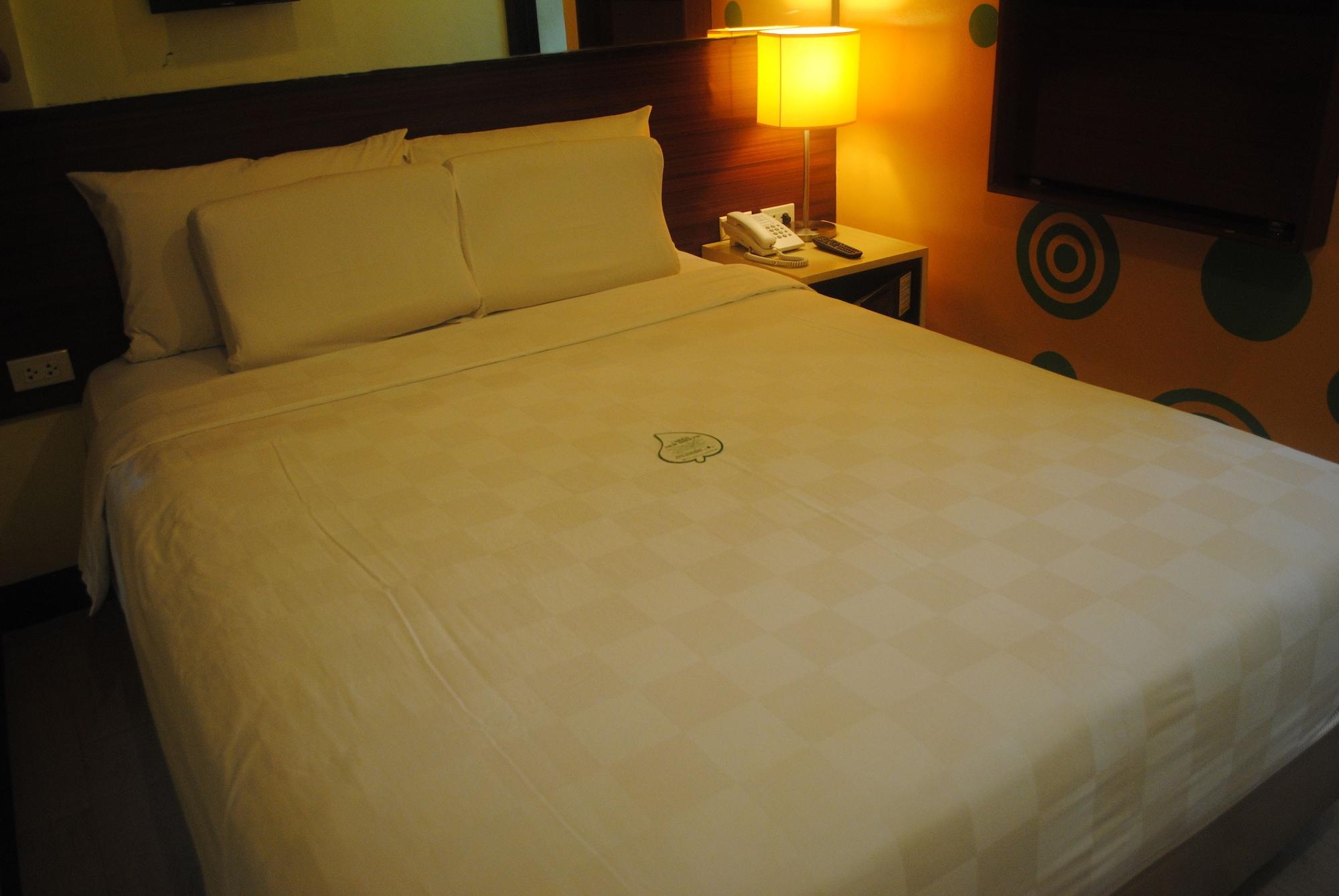 Go Hotels Tacloban Exterior foto