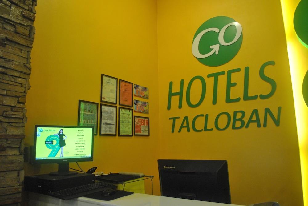Go Hotels Tacloban Exterior foto