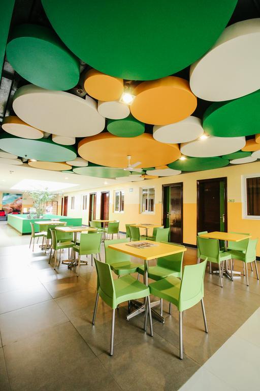 Go Hotels Tacloban Exterior foto