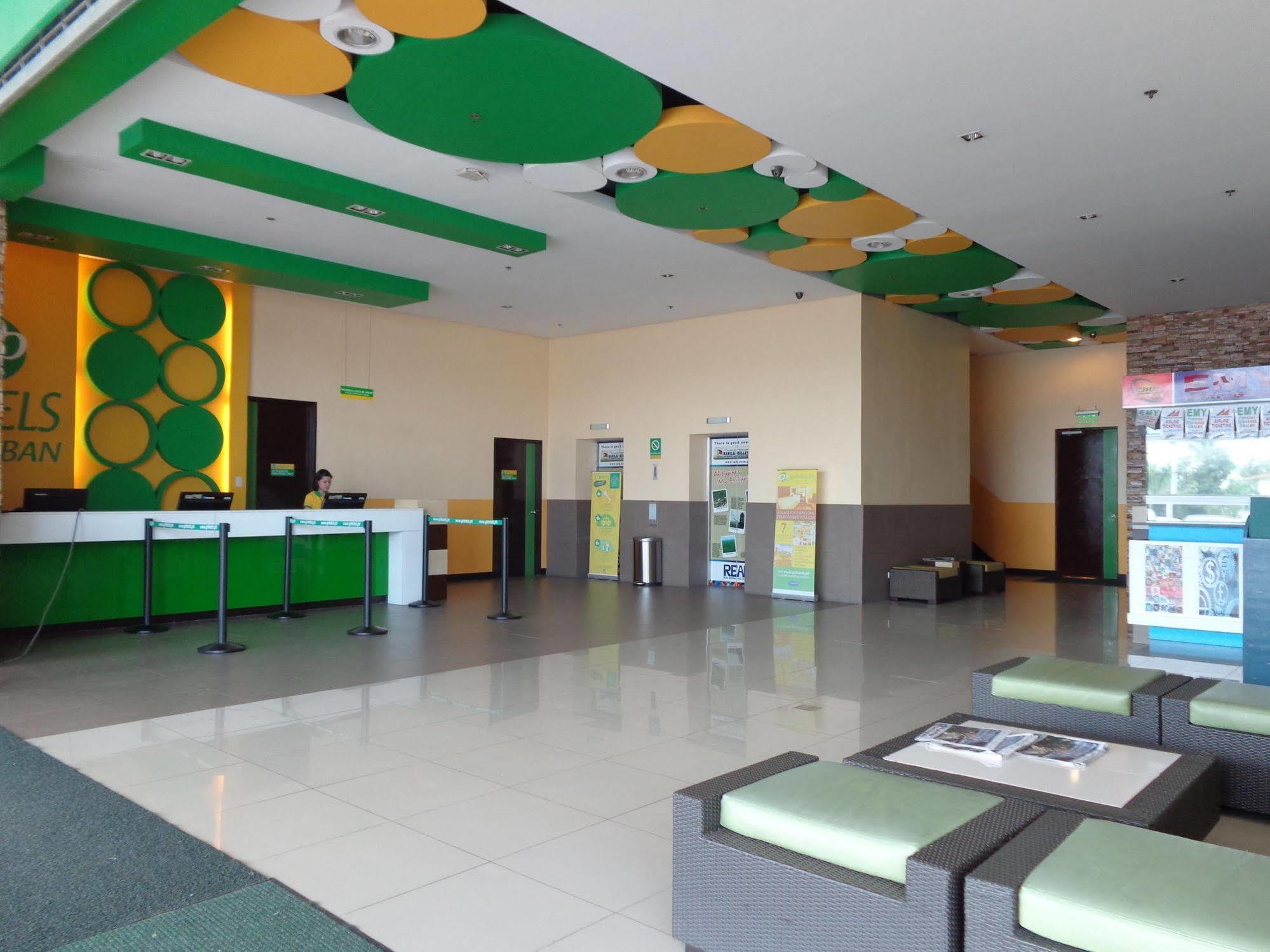 Go Hotels Tacloban Exterior foto